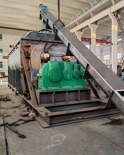 Industrial sludge paddle dryer